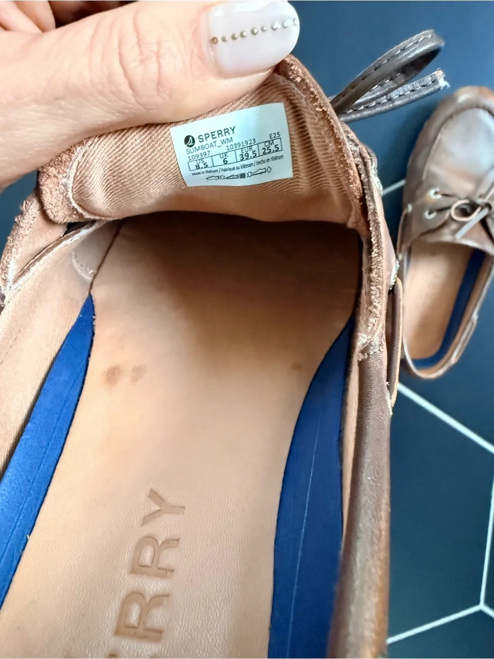 Women’s Sperry Tan Leather Slim Boat Shoes